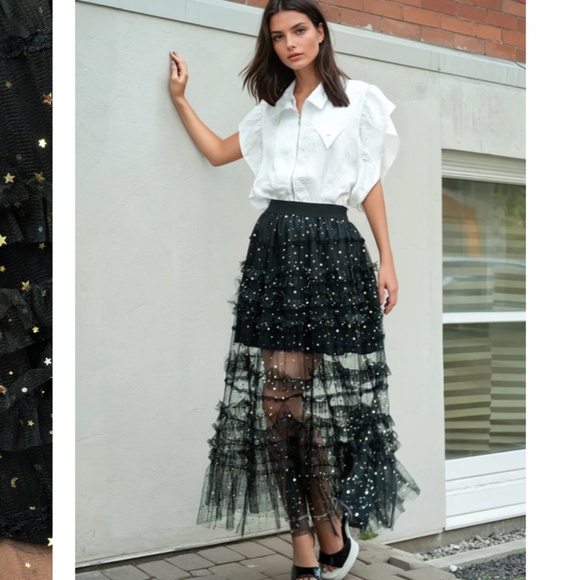 KATE HEWKO - Black & Gold Star Tiered Tulle Constellations Skirt - One Size - Picture 1 of 14